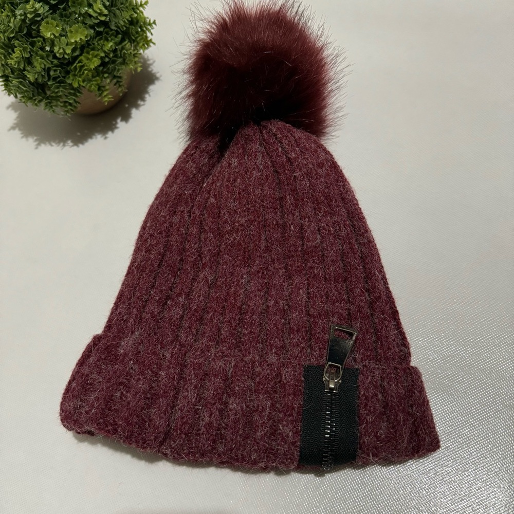 Maroon Red Winter Knit Pom Pom Beanie Hat Cap‎ Toboggan